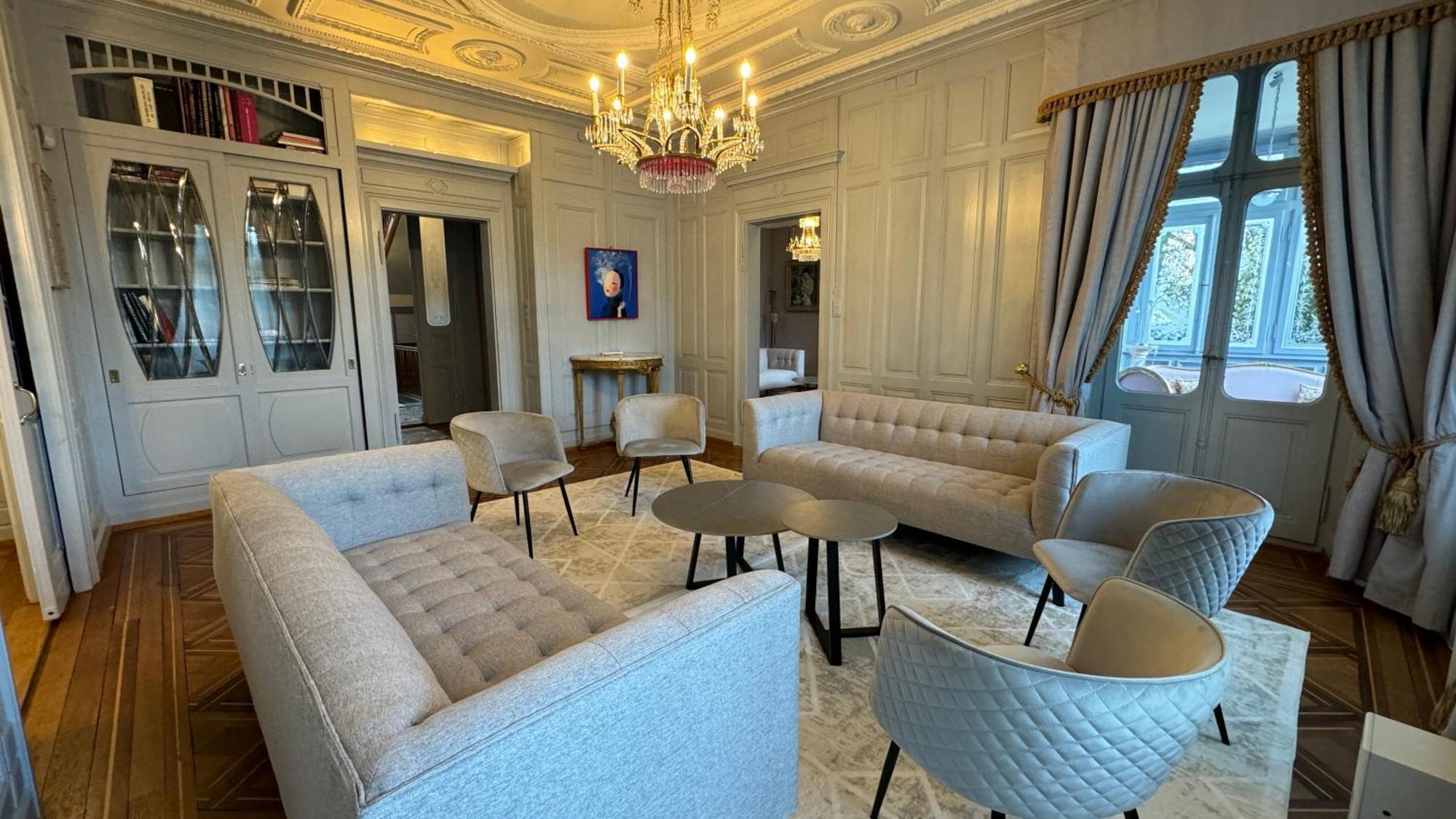 Entire Zurich Villa, Your Private Luxury Escape With In House Staff Экстерьер фото