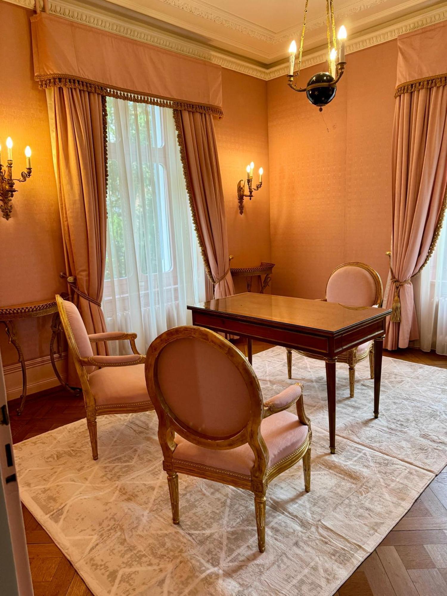 Entire Zurich Villa, Your Private Luxury Escape With In House Staff Экстерьер фото