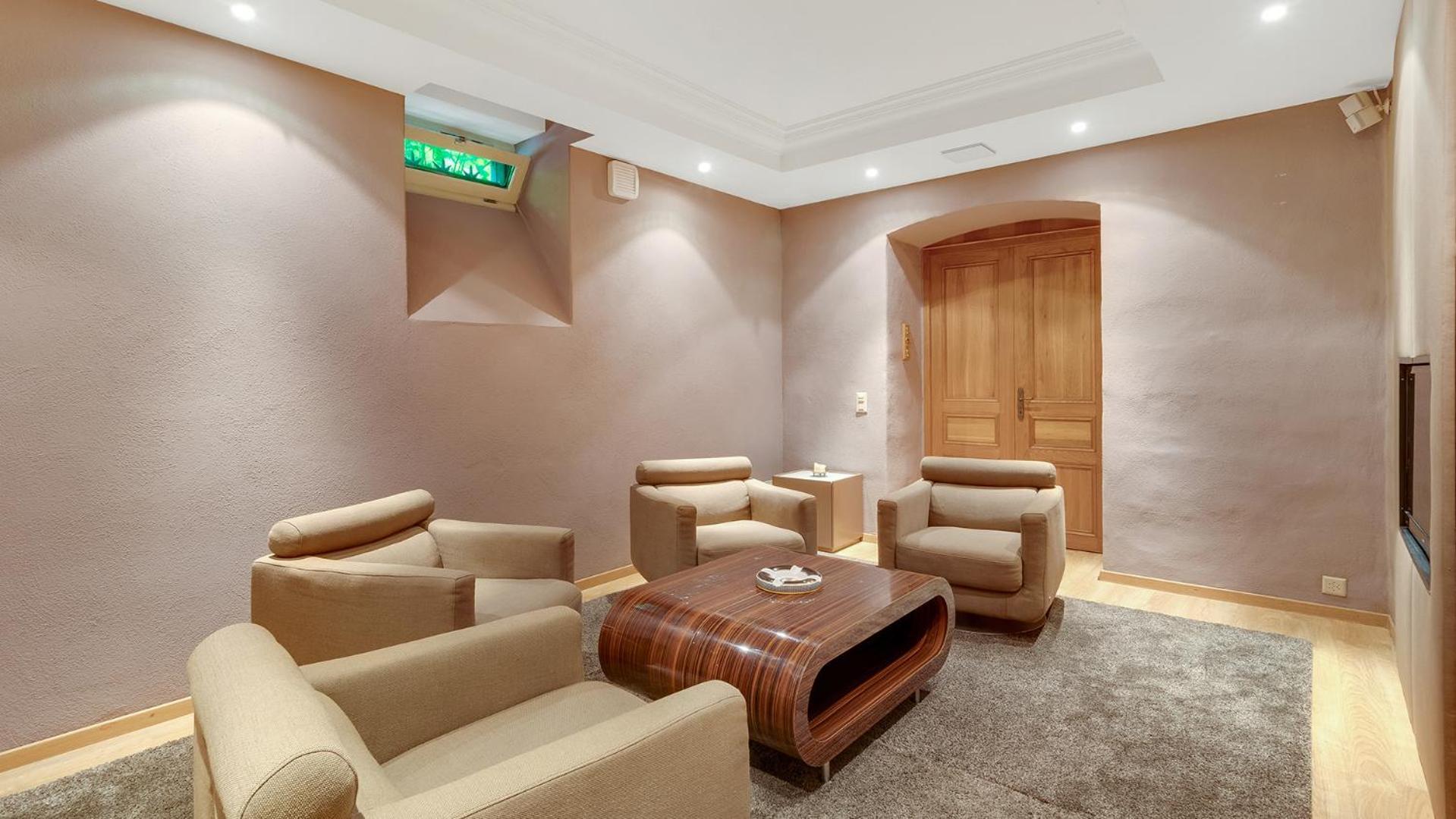 Entire Zurich Villa, Your Private Luxury Escape With In House Staff Экстерьер фото