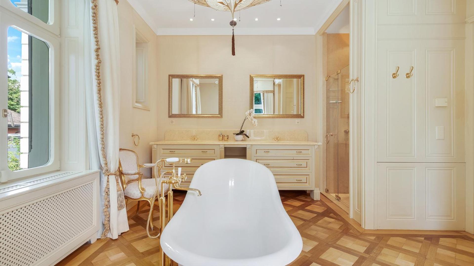 Entire Zurich Villa, Your Private Luxury Escape With In House Staff Экстерьер фото