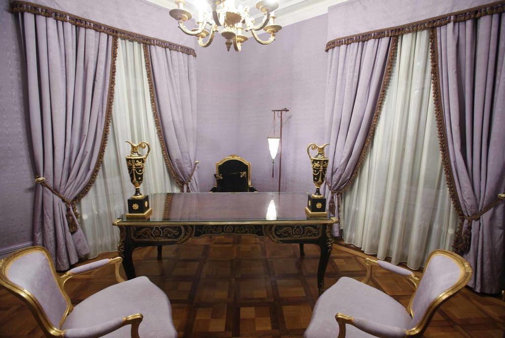 Entire Zurich Villa, Your Private Luxury Escape With In House Staff Экстерьер фото